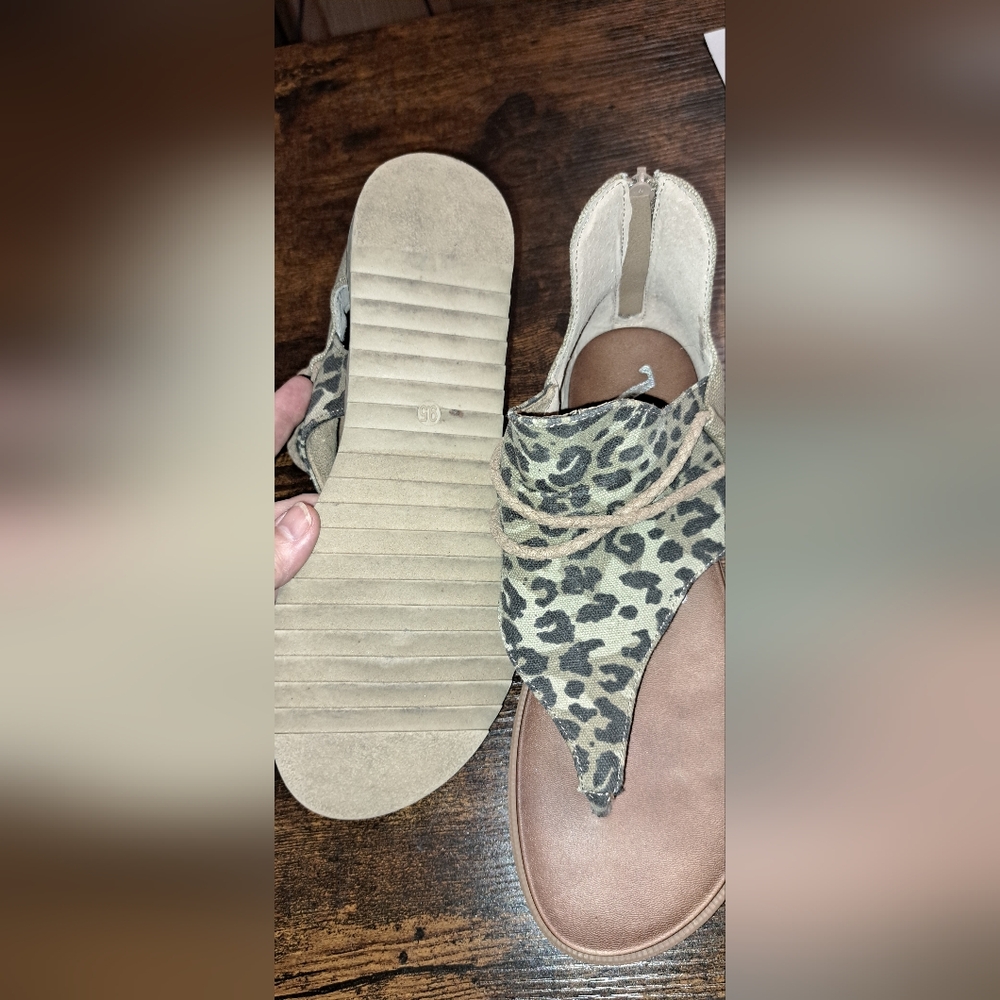 Ladies Very G Buckle Leopard Sparta Shoes Canvas Sandals Leapard Print Party 9.5 - Picture 6 of 8
